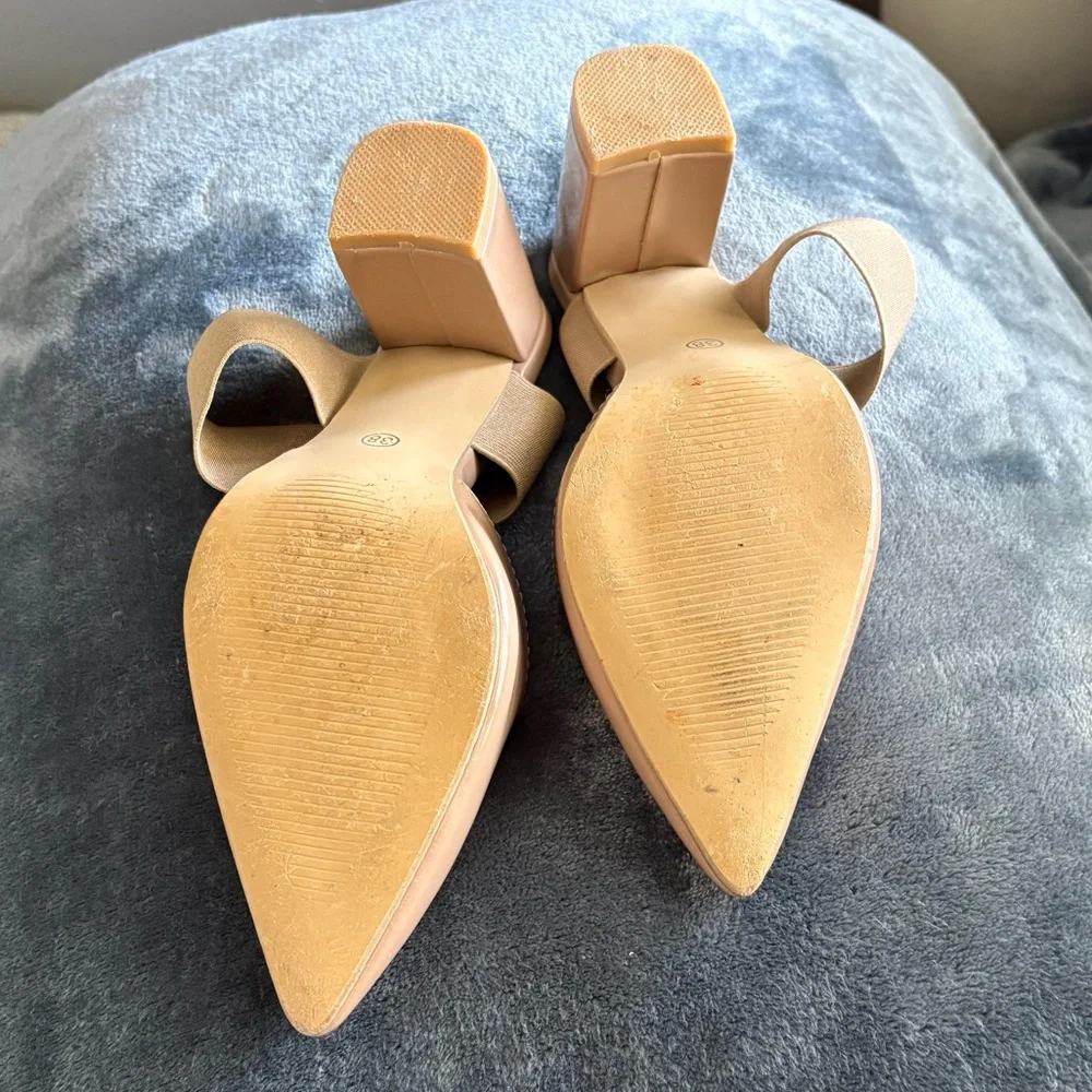 Nude Patent Pointed Toe Block Heel Mules Elastic Strap Size 38 Chic